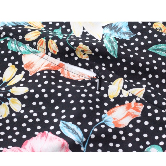 ❤️SOLD❤️Super cute Zara Basic Romper, size S - Picture 7 of 7